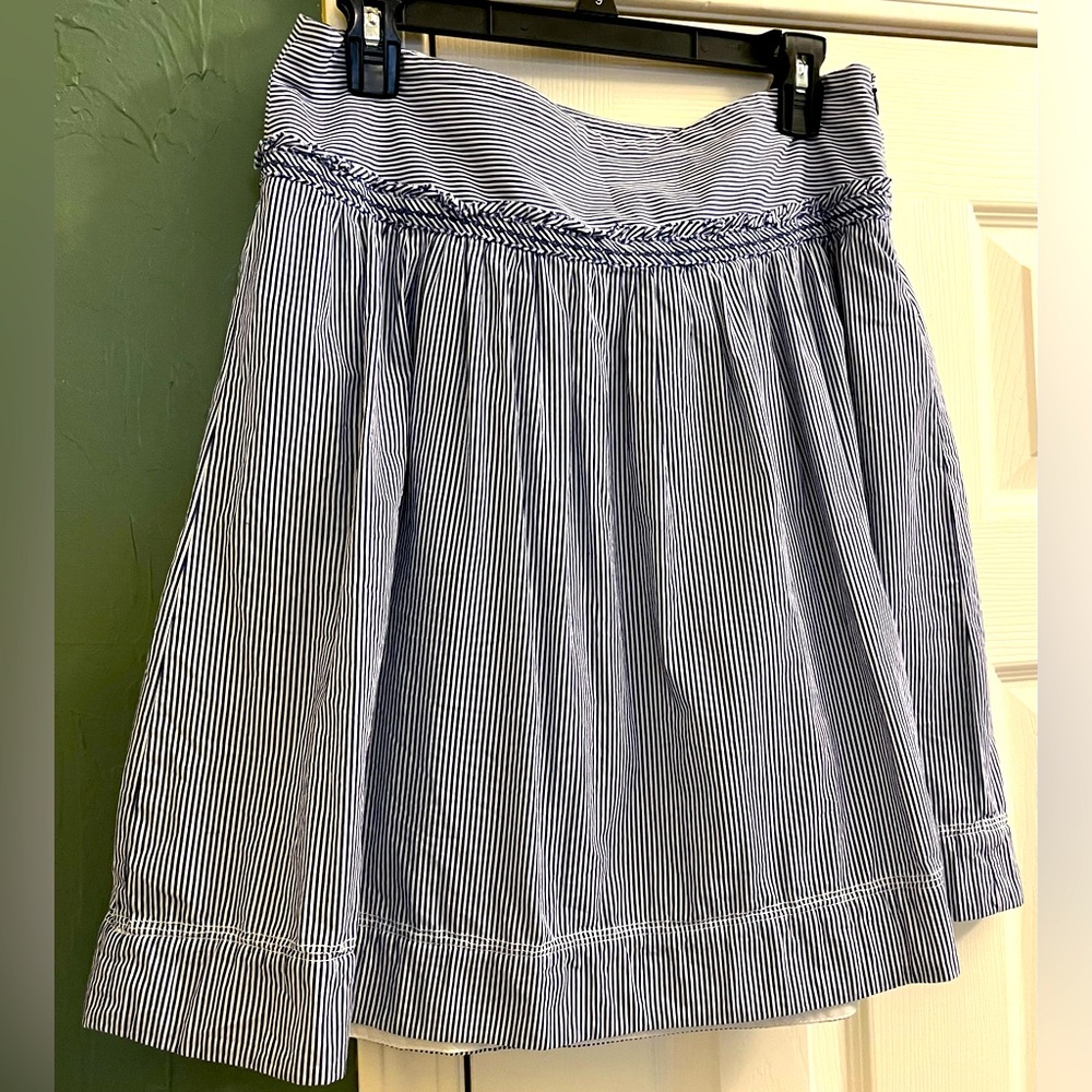 American Eagle size 6 circle skirt